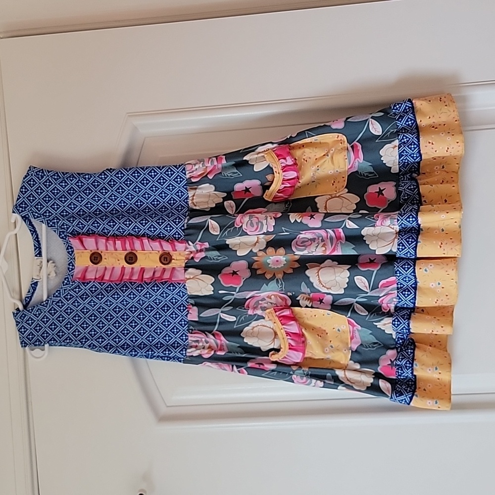 Honeydew dress 6 -7